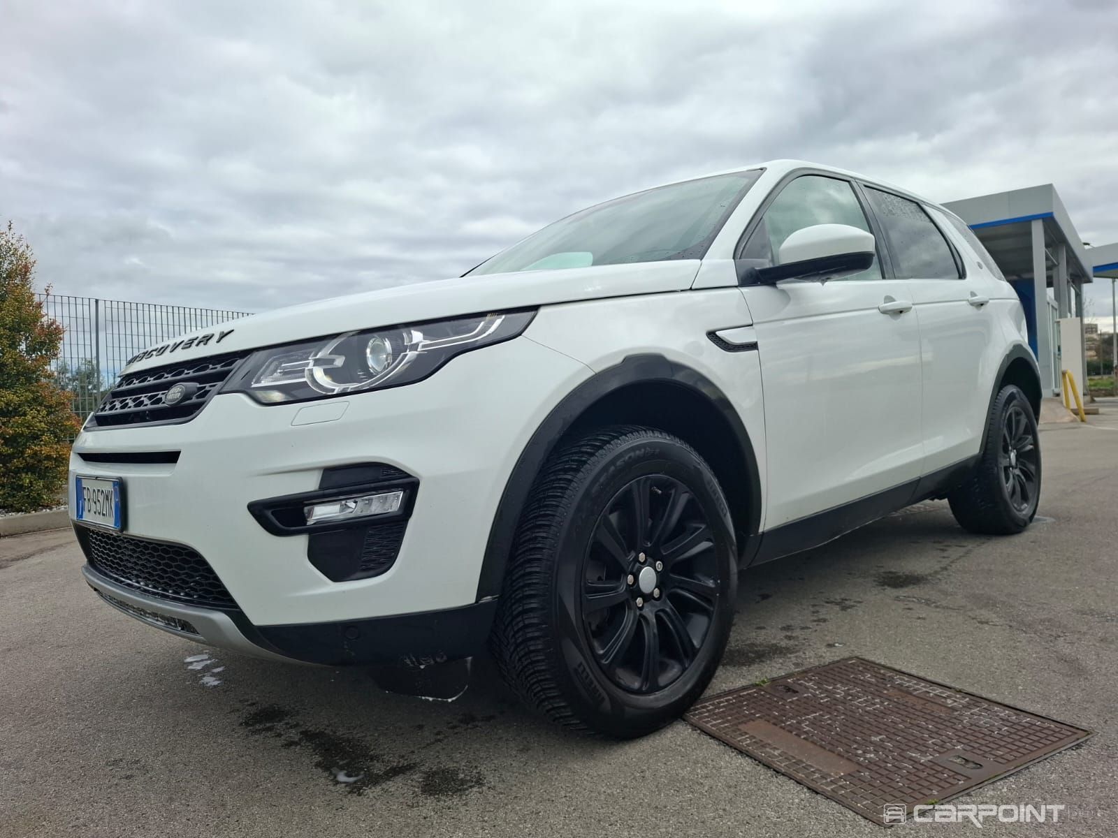 Land Rover Discovery Luxury 2.0 TD