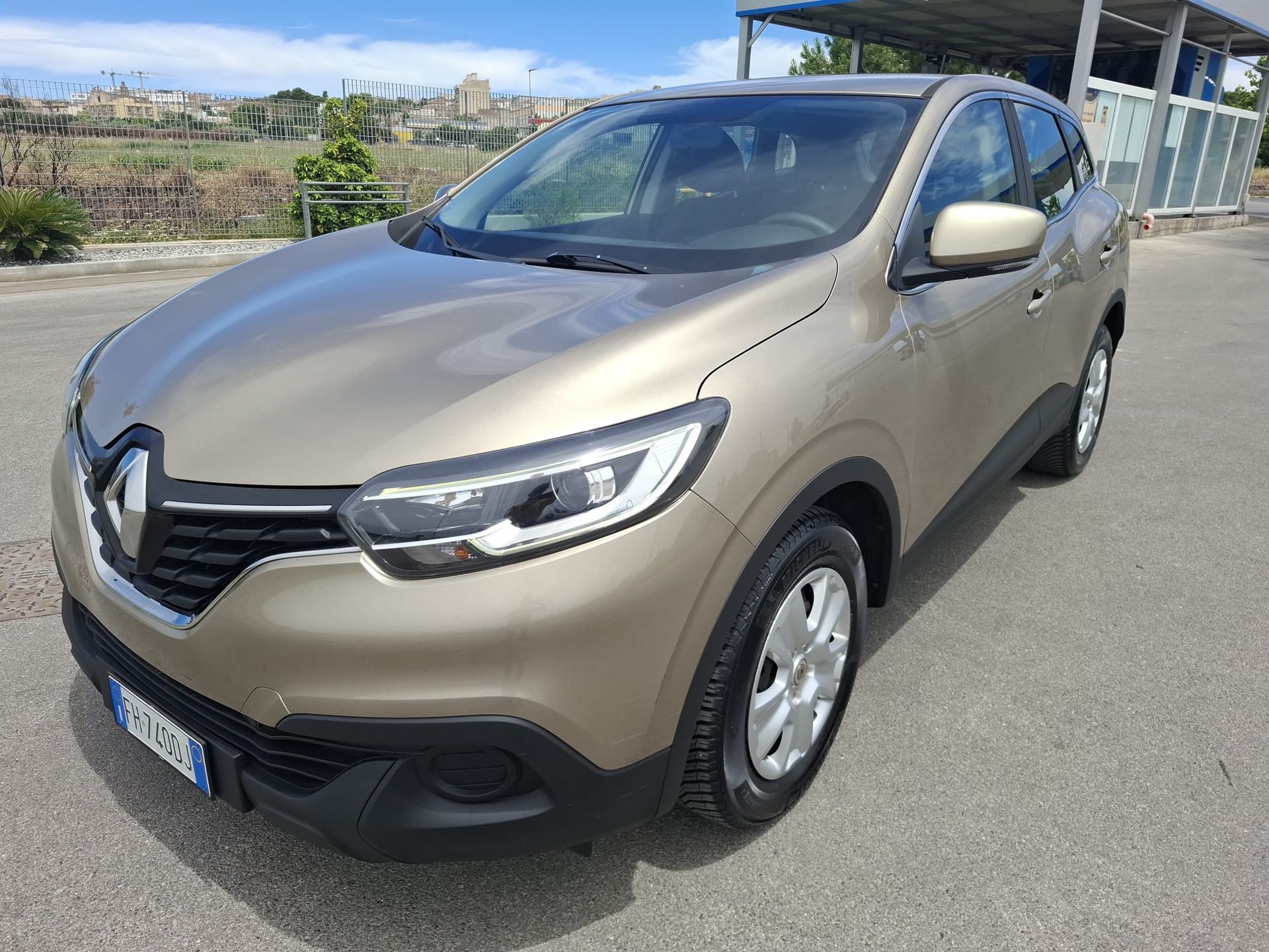RENAULT